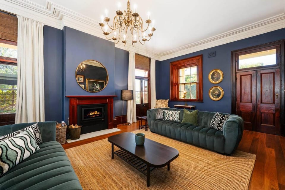 Living room, Other, Seating area, fireplace