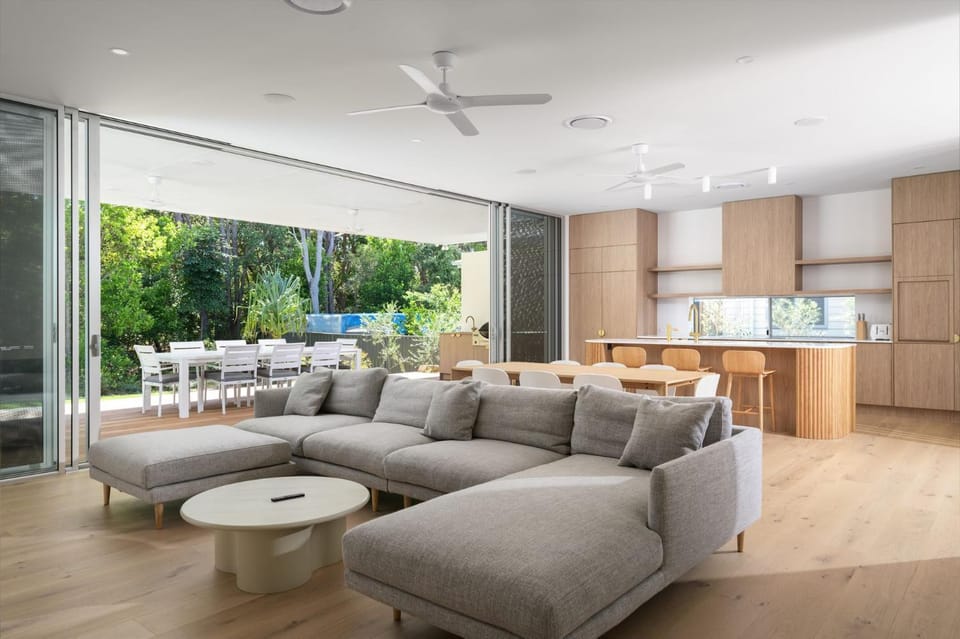 Navy'S By The Beach - Rainbow Shores. Pool. Walk to beach House in Rainbow Beach