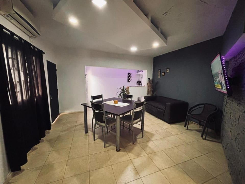 Kingston House House in La Rioja