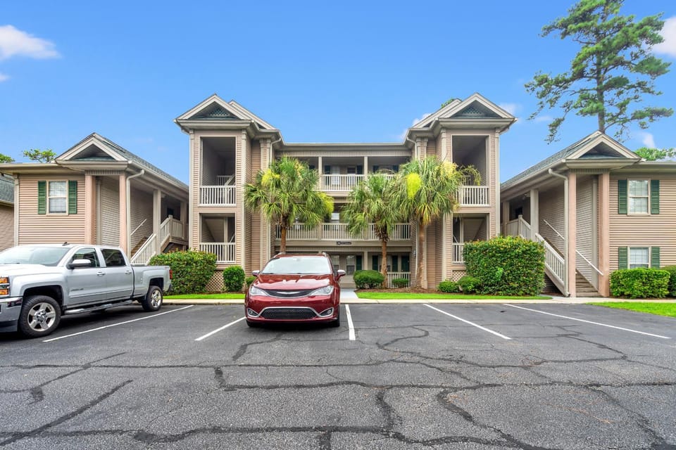 Property building, Parking