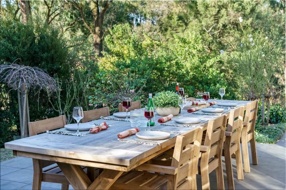 Hillside Luxury - Pool Table, Cosy Fire, Wineries House in Red Hill
