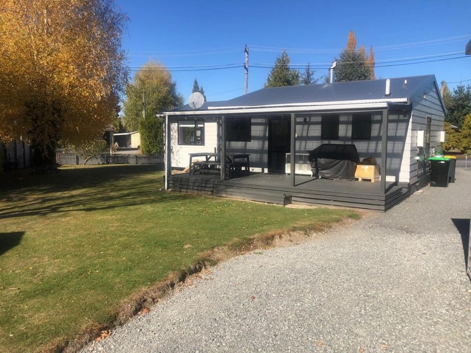 Time Out On Glenbrook House in Twizel