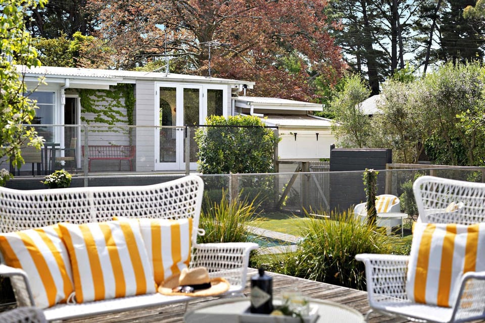 Hillside Cottage - Wineries Pool House in Red Hill