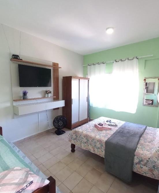 Kitnet 4 Pessoas - Sem Garegam Próximo à Av Principal e Praia Apartment in Santos