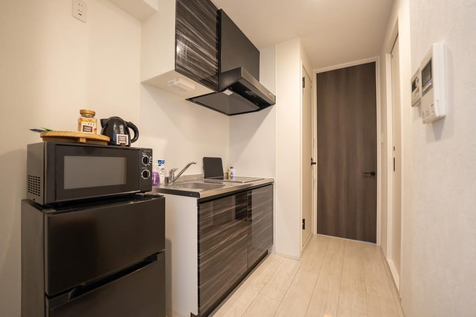 Kitchen or kitchenette, stove, kitchen