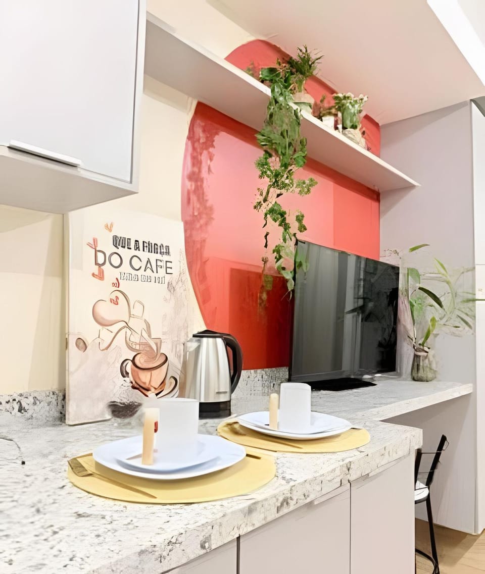 Kitchen or kitchenette, Food and drinks, Meals