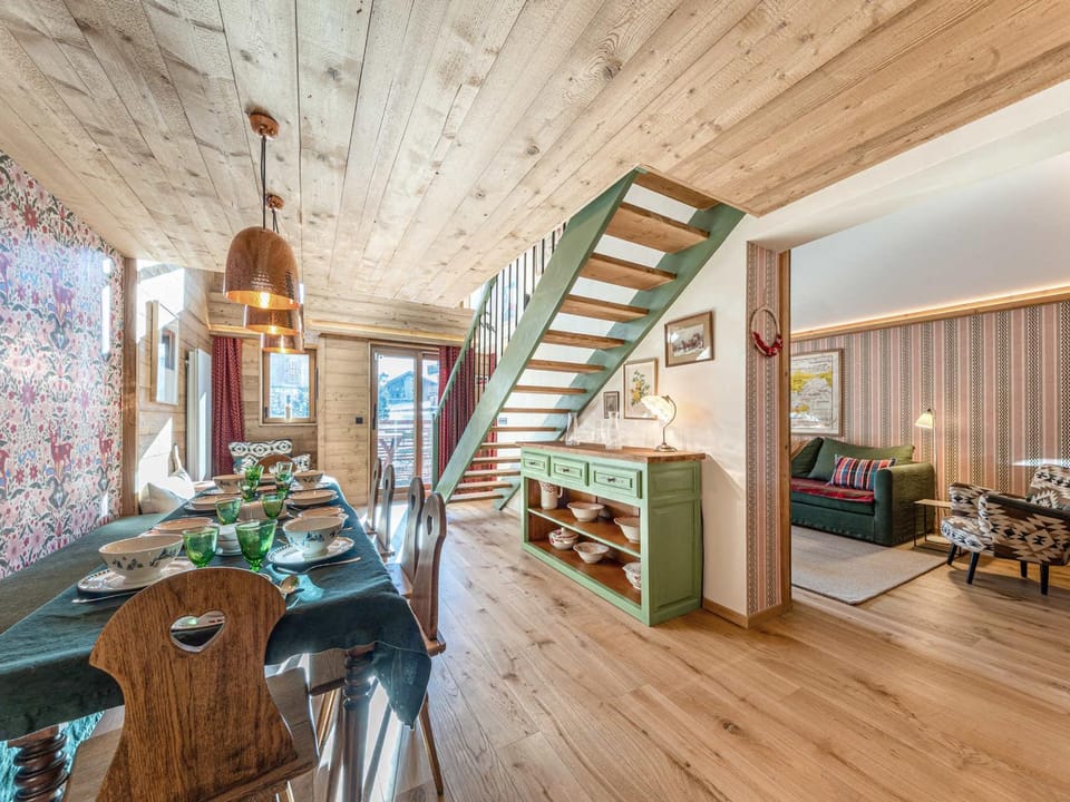 Appartement de luxe avec piscine et sauna, 8 couchages à Val-d'Isère - FR-1-694-437 Apartment in Val dIsere