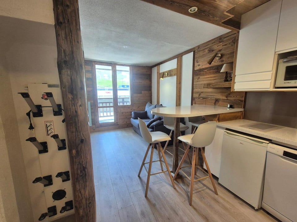 Studio ski aux pieds Tignes Val Claret - 4 pers, balcon - FR-1-502-599 Apartment in Tignes