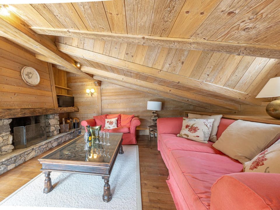 Duplex élégant, 8 pers., cheminée, Val-d'Isère, parking, WiFi - FR-1-694-440 Apartment in Val dIsere