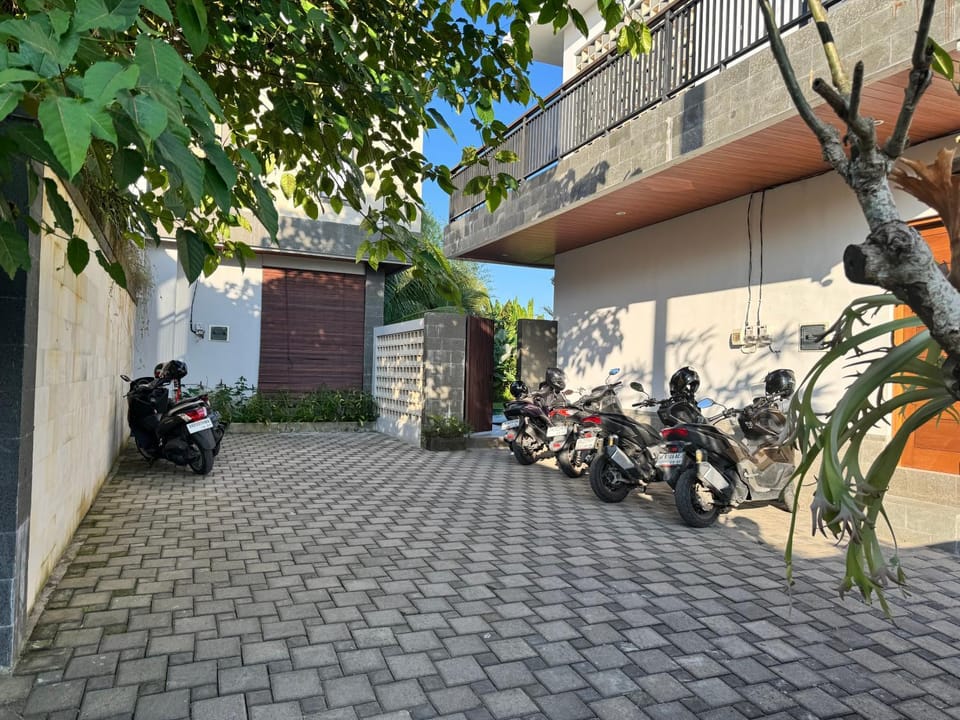 the gandhi villa Villa in Sukawati
