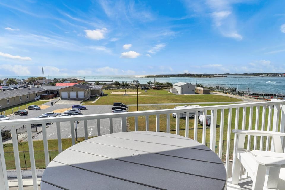 Patio, View (from property/room), Balcony/Terrace, Dining area, Sea view
