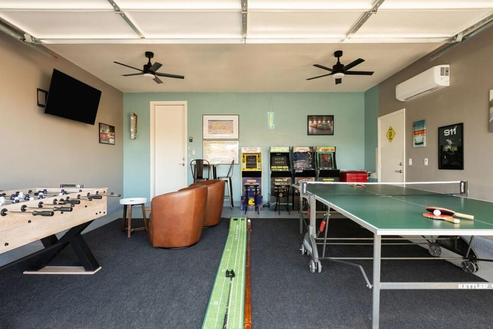 Game Room, Table tennis, TV and multimedia