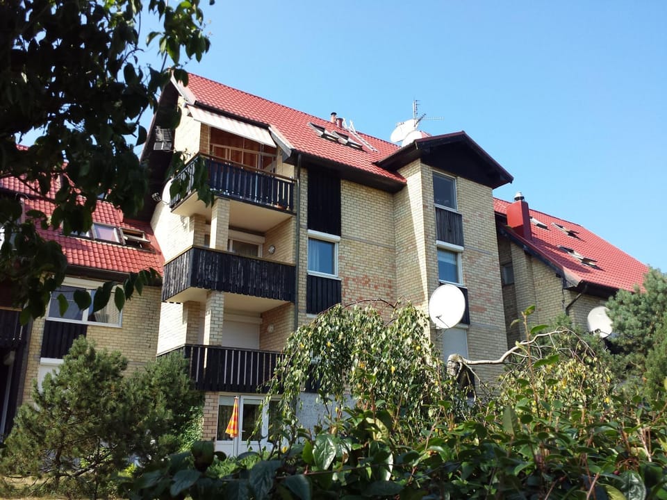 View (from property/room), Other, Street view, Area and facilities