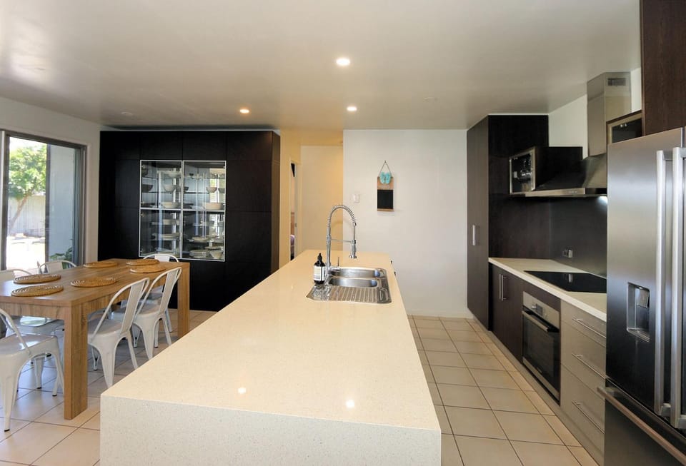 17 Bargara Lakes Drive Bargara House in Bargara