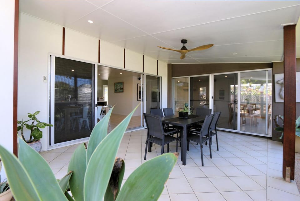 17 Bargara Lakes Drive Bargara House in Bargara