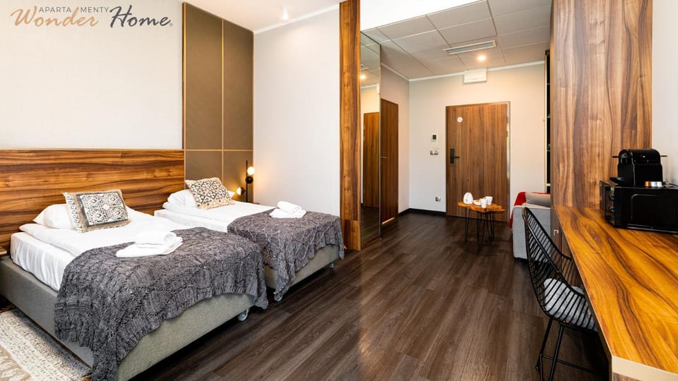 Bed, Photo of the whole room, Bedroom, towels, air conditioner