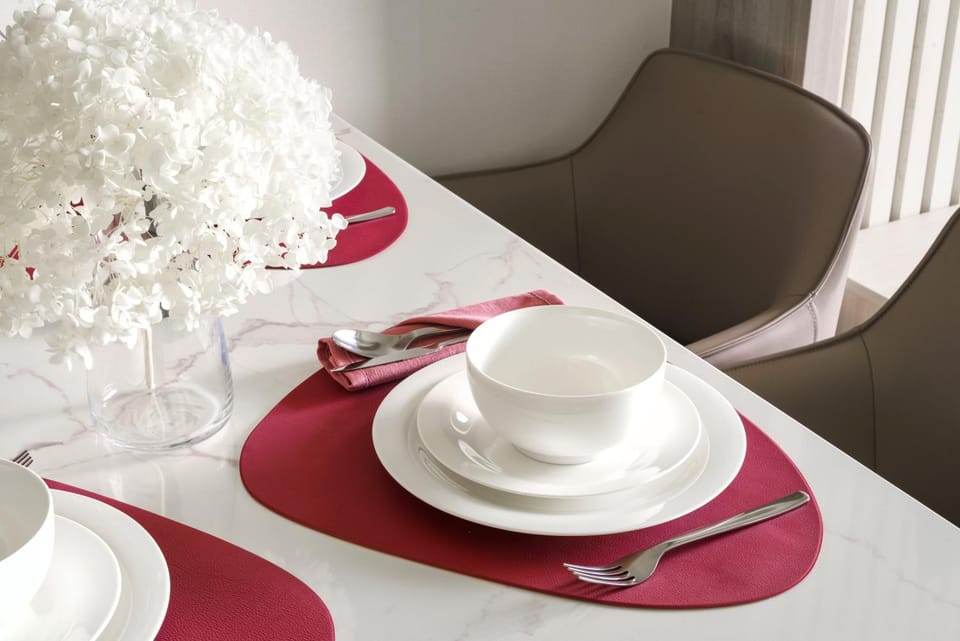 Seating area, Dining area