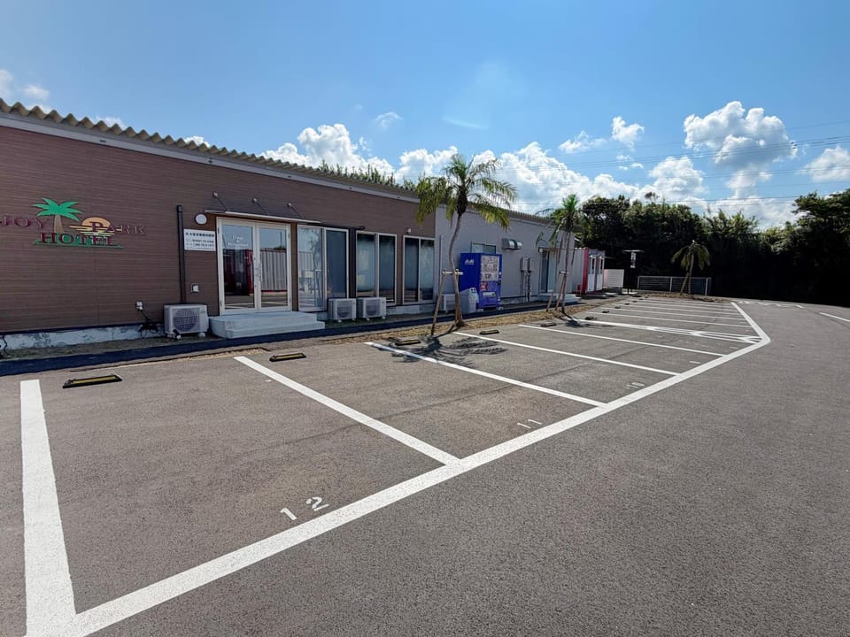 Property building, Lobby or reception, Parking