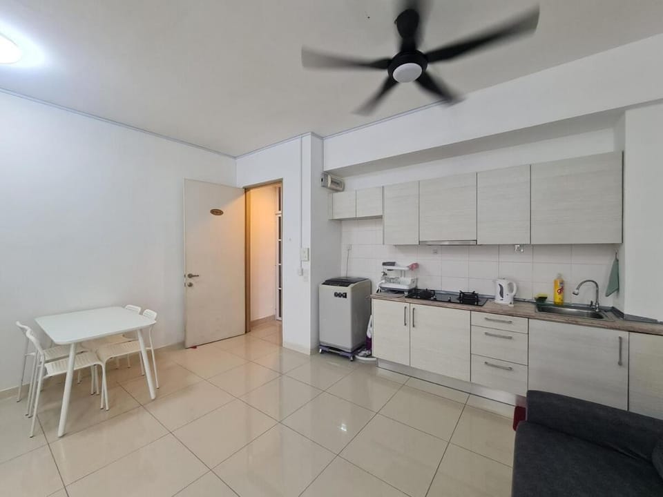 Family Suite Greenfield Near Paradigm Apartment in Johor Bahru