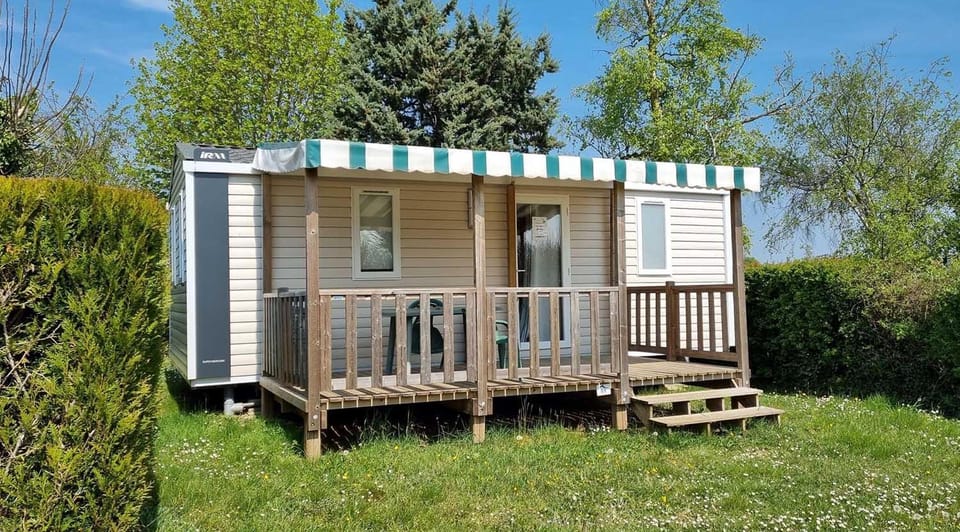 Property building, Garden view