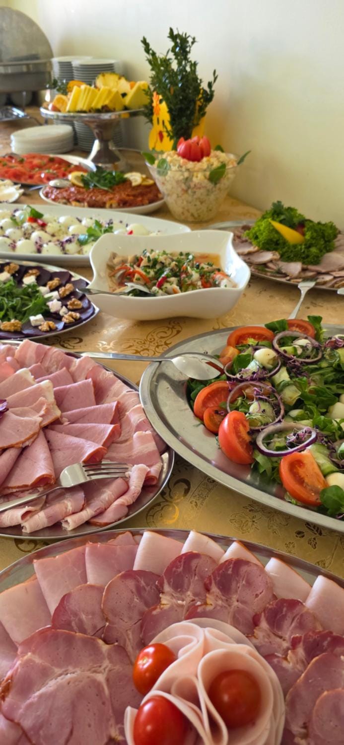 Food, Breakfast, Buffet breakfast