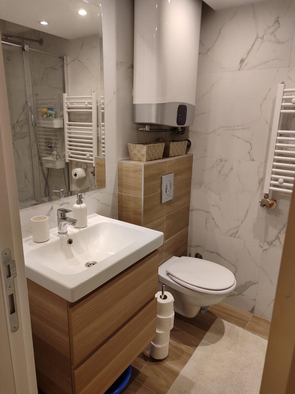 New Belgrade Cozy Base Apartment in Belgrade