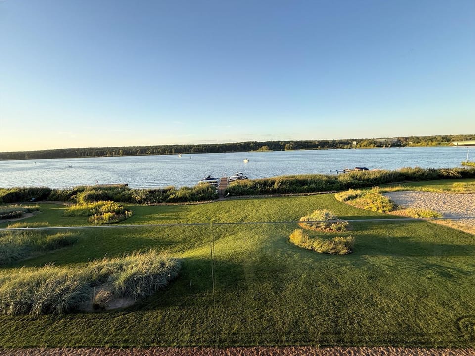 Off site, Natural landscape, Fishing, View (from property/room), Garden view, Lake view, River view, Inner courtyard view