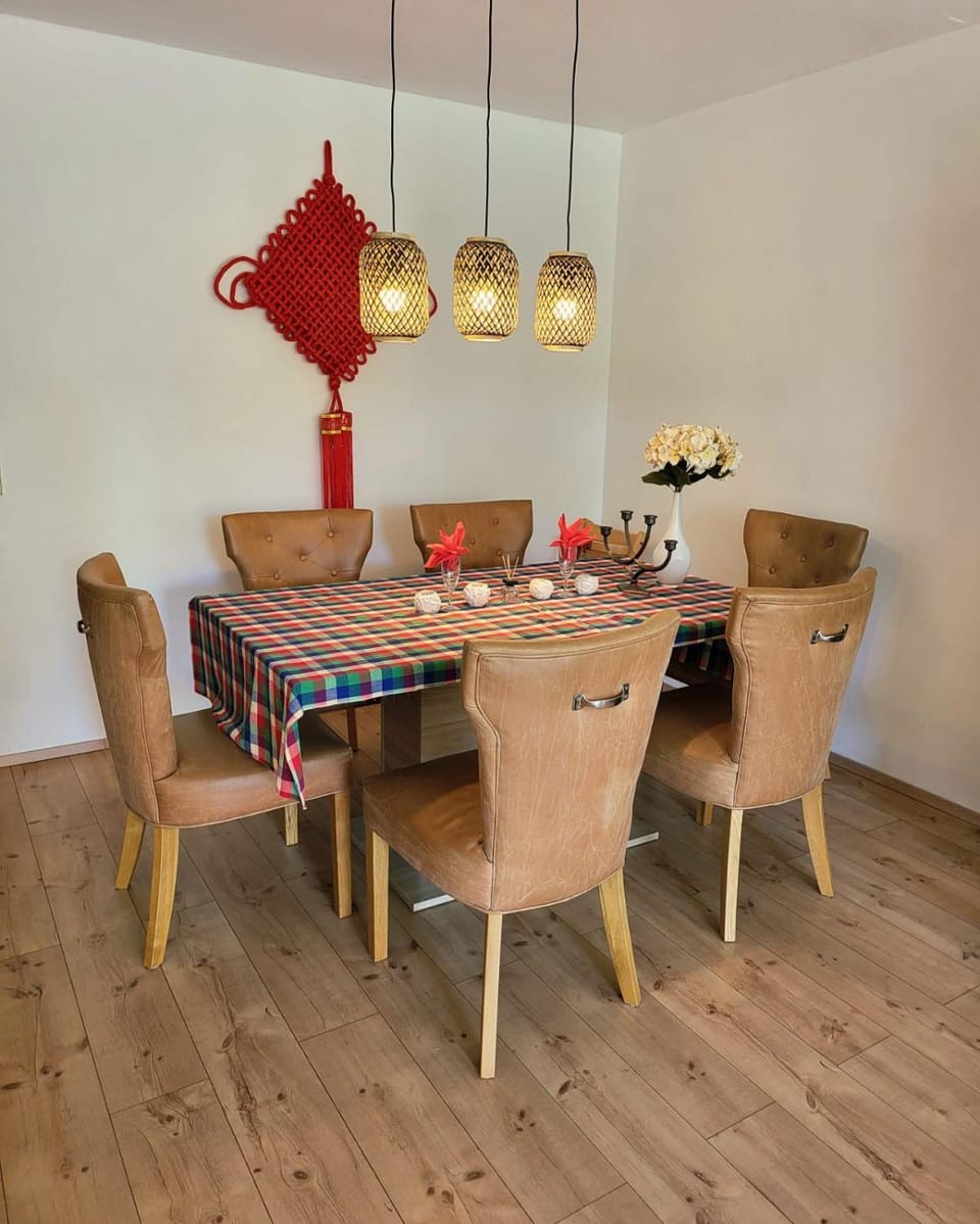 Garden-Apartment, mountain view, renovated, free parking, next to forest Apartment in Baden-Württemberg