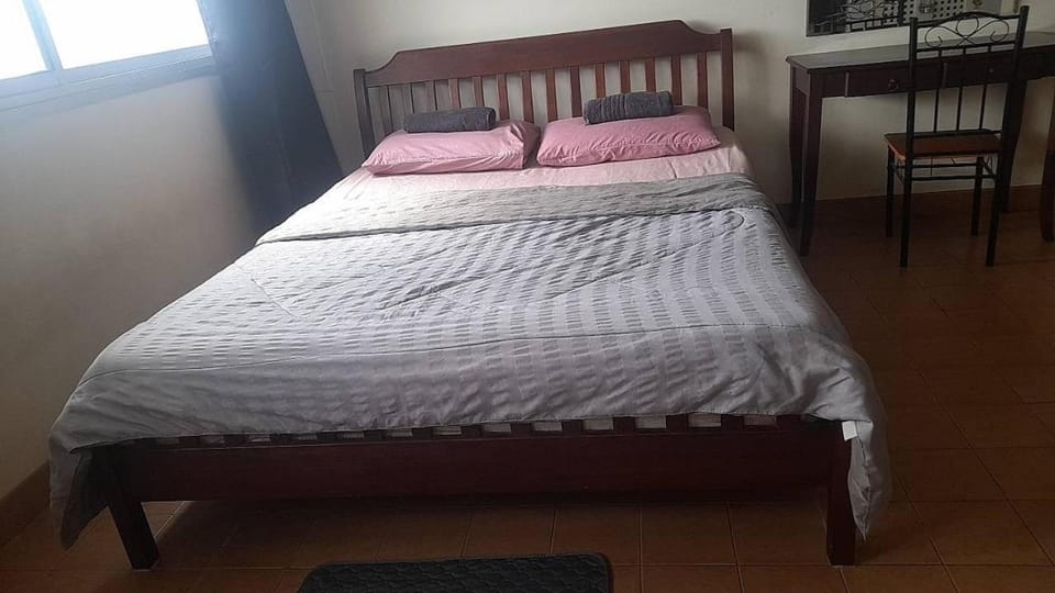 Ally home 12 23 Apartment in Bangkok