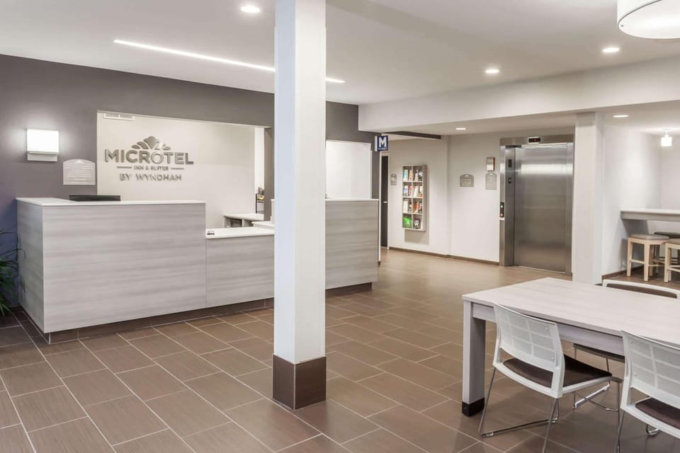 Lobby or reception, On site