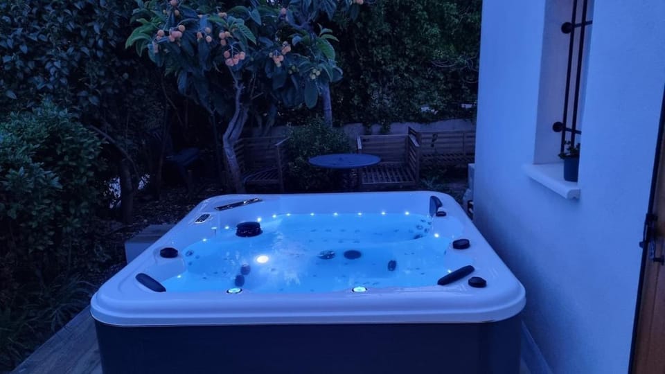 Maison privée avec jacuzzi privé House in Toulon