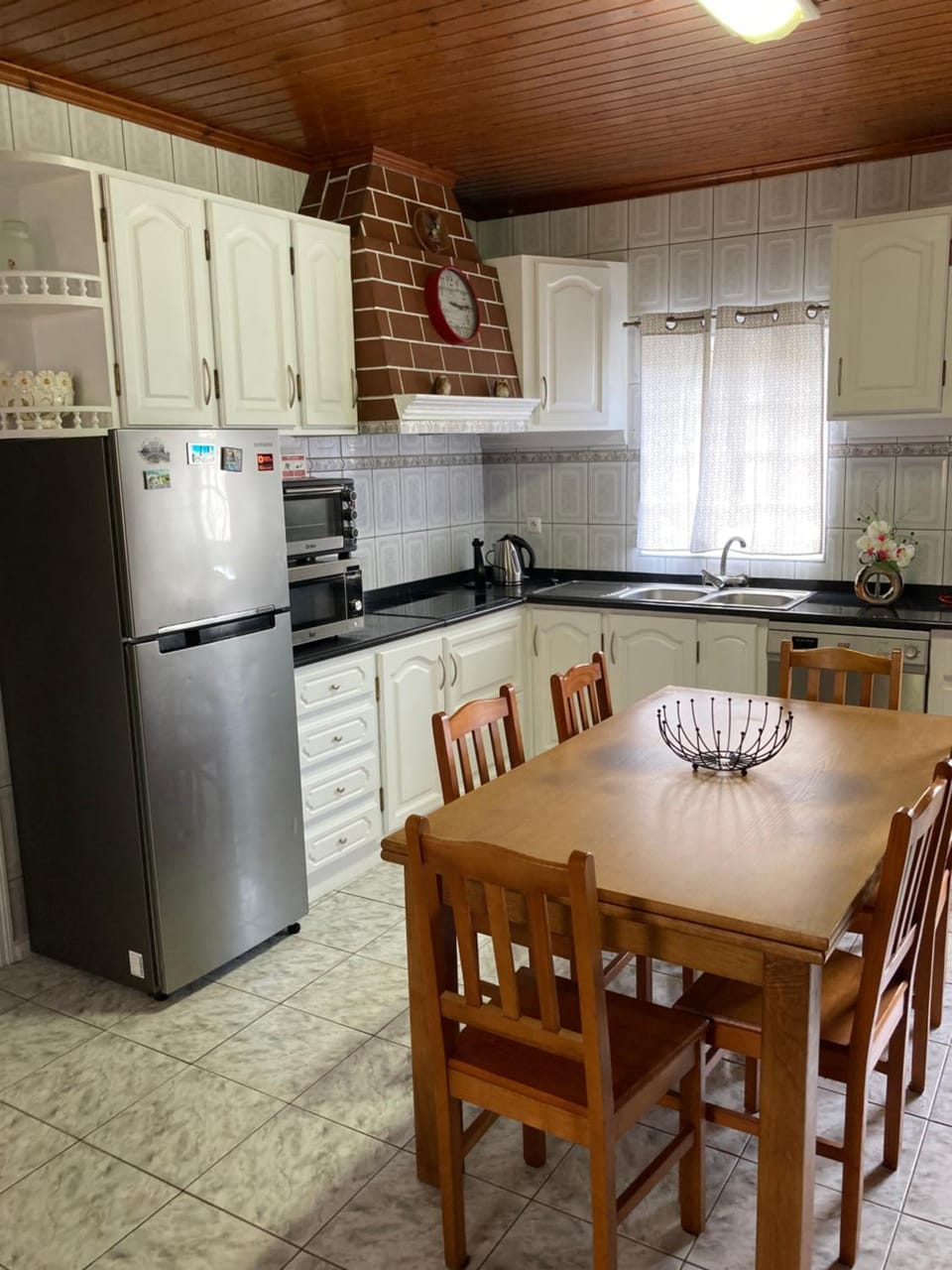 Property building, Communal kitchen