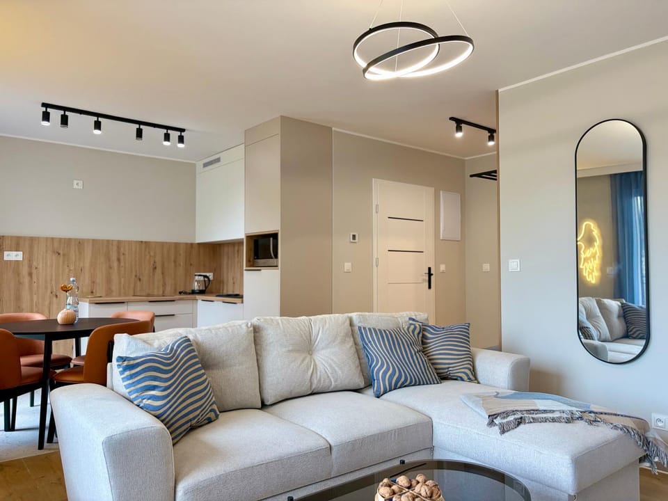 Nowy Apartament z ogromnym TARASEM i z sauną 4os blisko gondoli Apartment in Poland