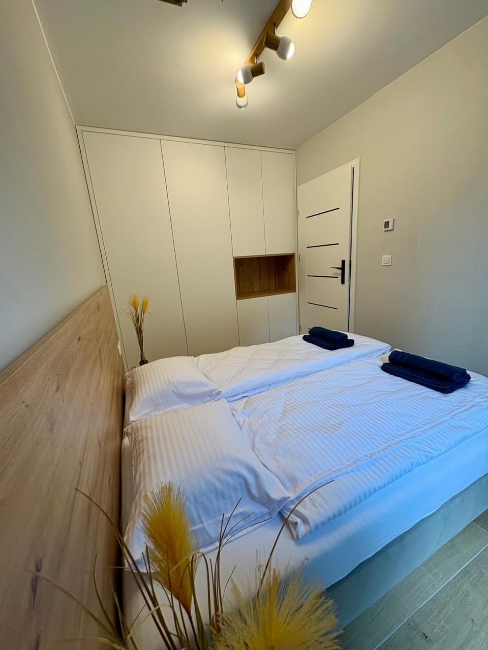 Nowy Apartament z ogromnym TARASEM i z sauną 4os blisko gondoli Apartment in Poland
