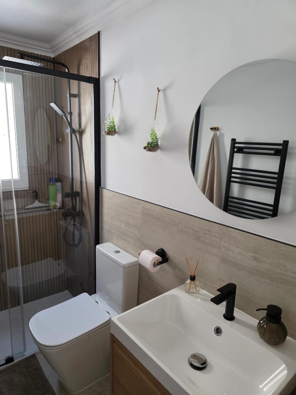 Shower, Bathroom