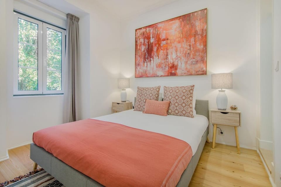 Trendy Flat, in Picturesque Graça Apartment in Lisbon