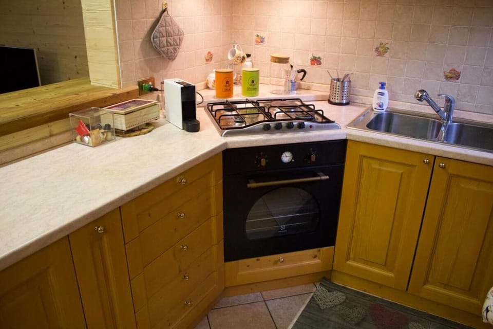 Kitchen or kitchenette, stove