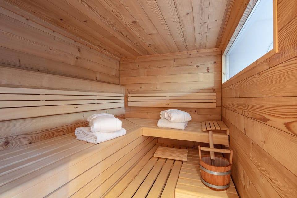Sauna, Sauna, Spa and wellness centre/facilities