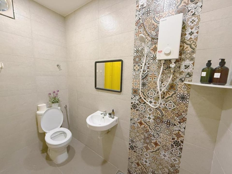 69 Comfortainer Homestay Vacation rental in Perak