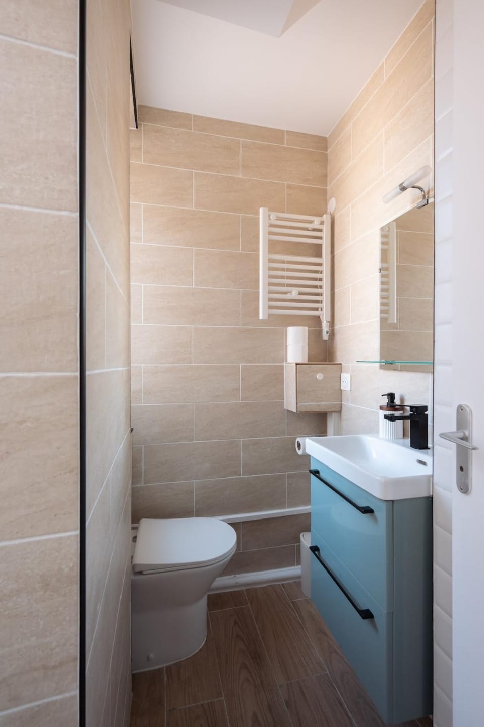 Studio rénové - Accès direct Paris Apartment in Paris