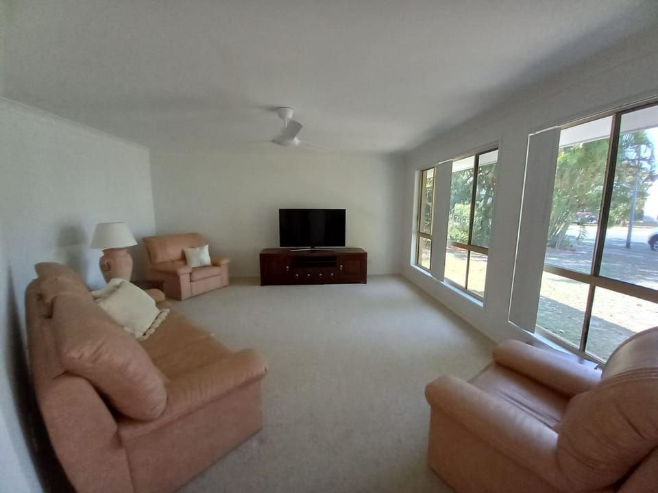 36 Cypress Avenue - Rainbow Beach House in Rainbow Beach