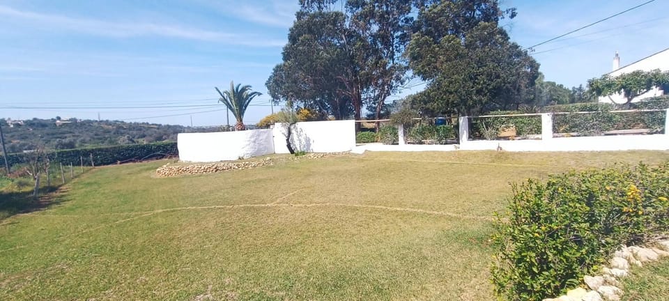 Detached Countryside Cottage with Private Balcony - Casa 5 Villa in Guia
