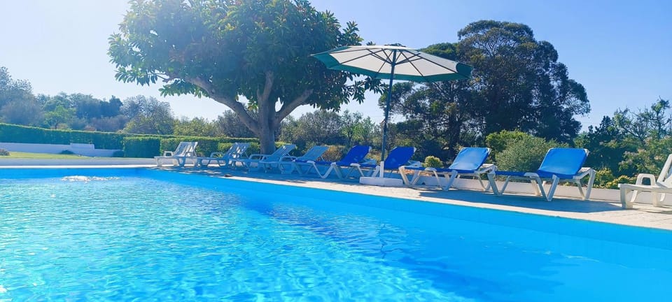 Cozy Traditional Small Cottage with Balcony - Casa 9 Villa in Guia