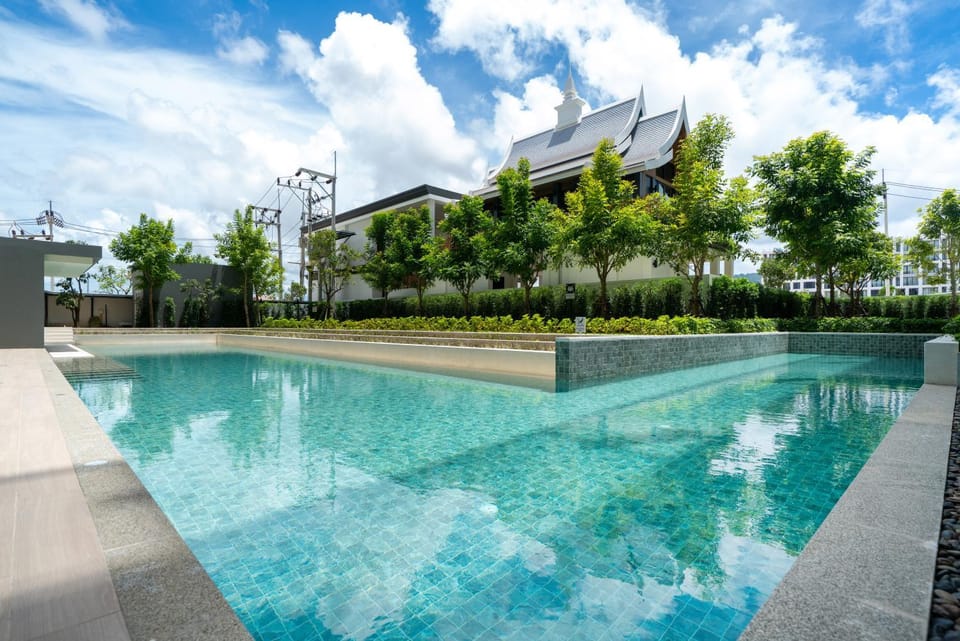 Pool view, Swimming pool