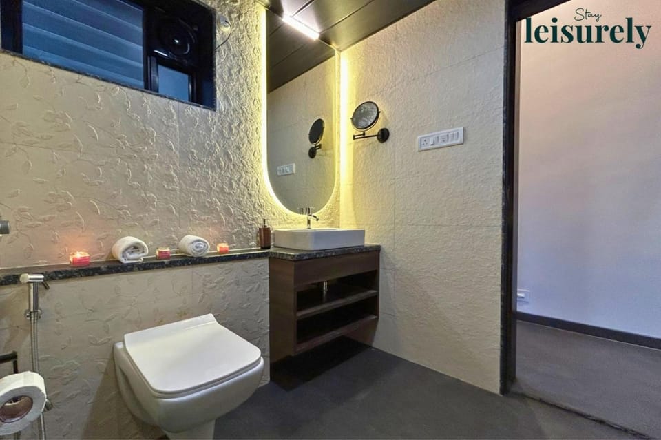 Elnora - Bed & Breakfast by Stay Leisurely Resort in Maharashtra