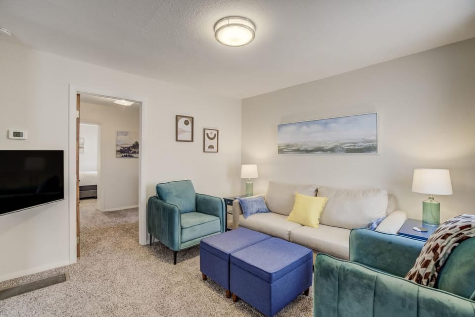 Quiet Urban Hideaway Near Downtown and Dining House in Colorado Springs