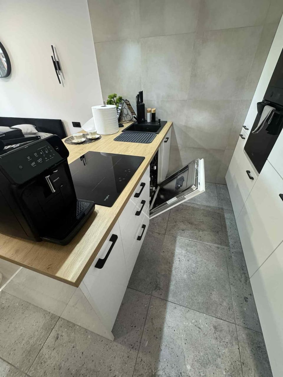 Kitchen or kitchenette, stove