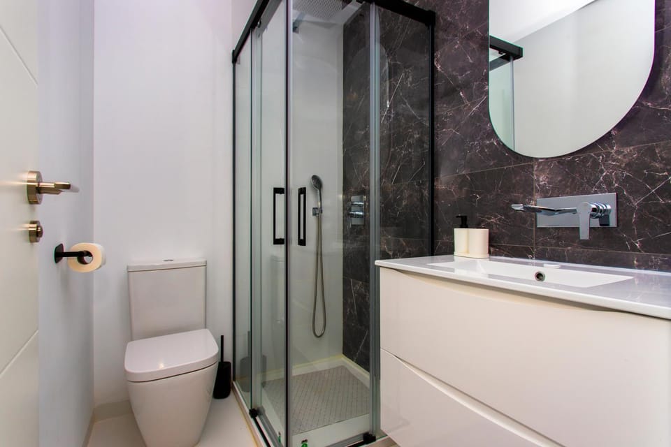 Shower, Toilet, Bathroom