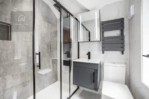 Modern Luxury 6 Bed Harrow Apartment in Harrow