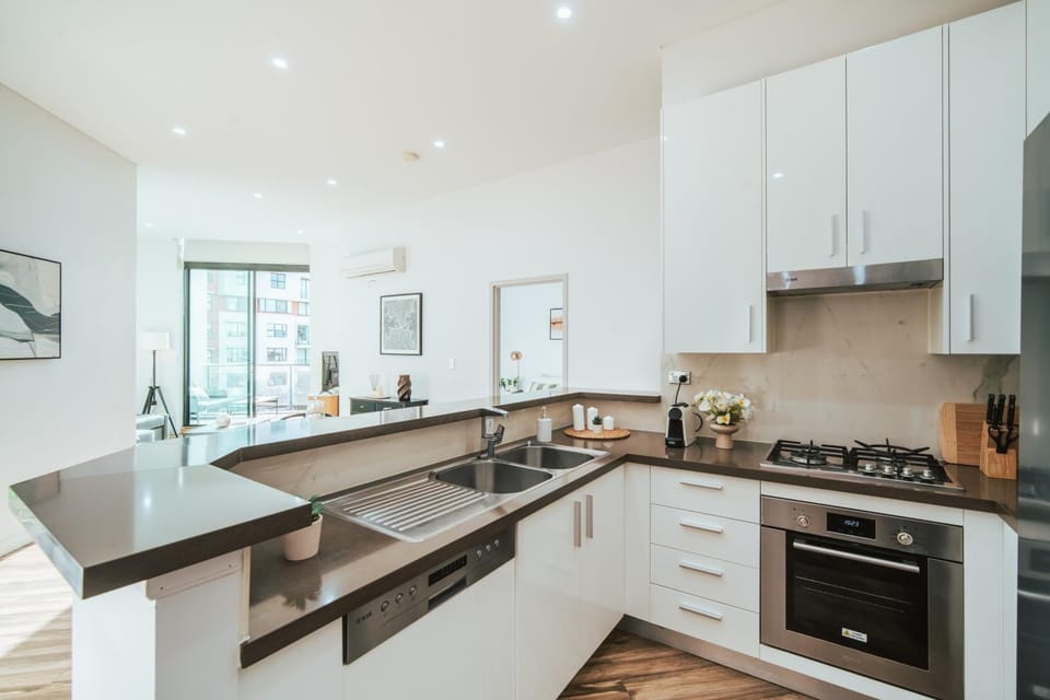 Kitchen or kitchenette, Living room, Photo of the whole room, Dining area, dishwasher, oven, stove